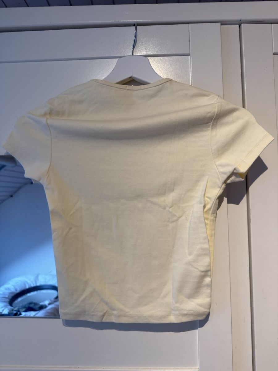 Stradivarius T-shirt: T-shirt – Nuovo (secondo la descrizione) da Turgi venduto da fabienne53 2