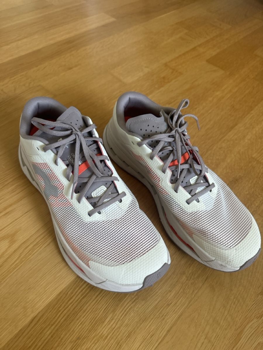 On Scarpe da uomo: On Cloudultra 3 – Usato da Zürich venduto da Olivier_Carre