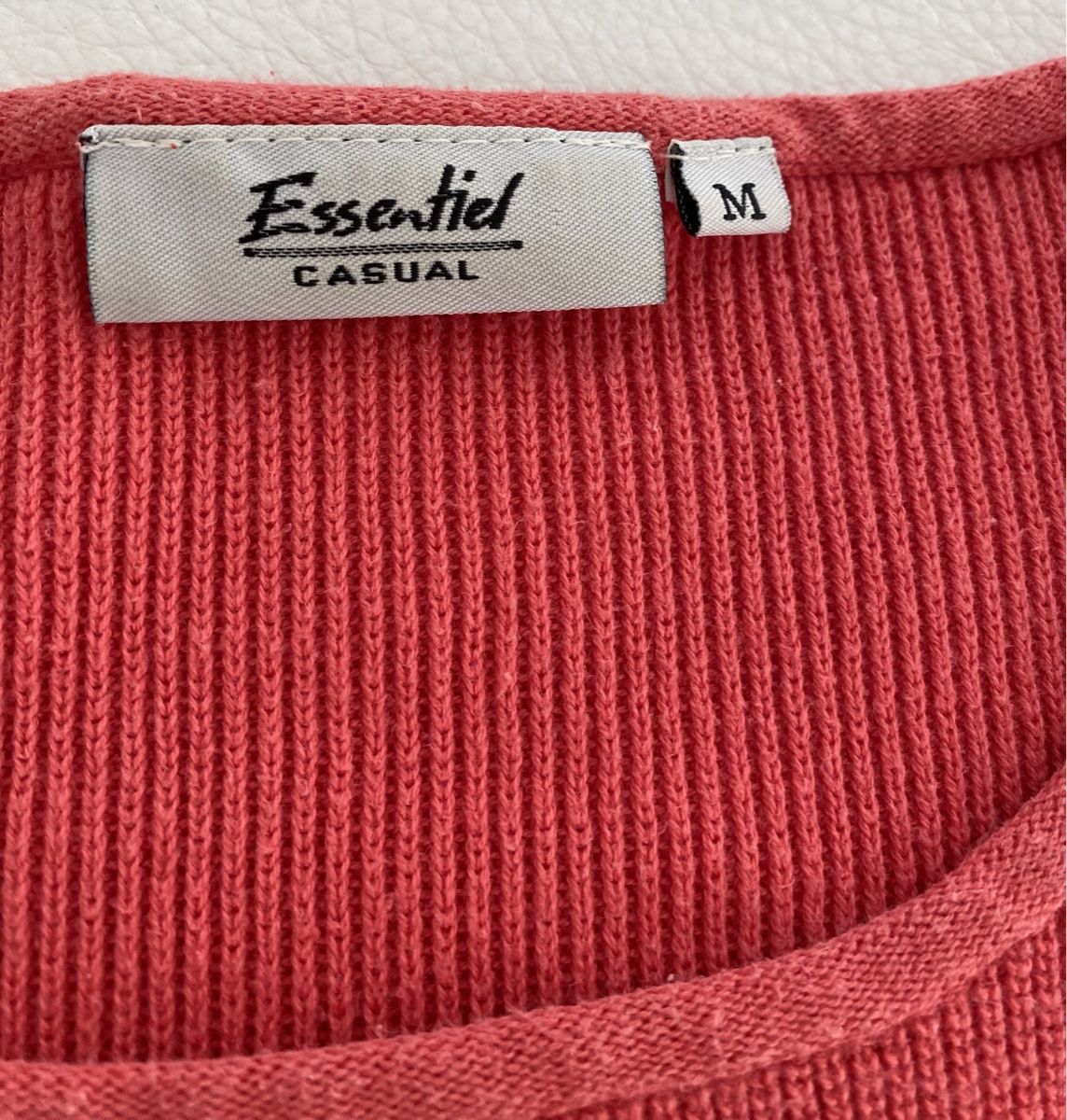 Maglioni & Felpe: Essentiel Pullover aus Baumwolle 🌸 – Usato da Opfikon venduto da Luis144 1