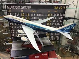 Boeing 747-8 Intercontinental Modellflugzeug, Herpa, 1:200