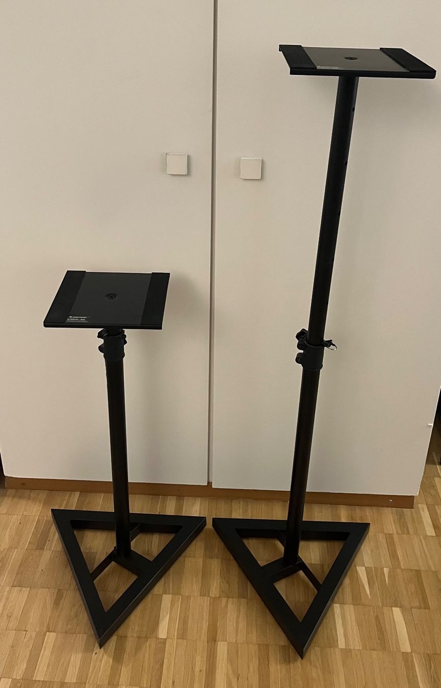 Wandhalterungen: Stative/Ständer für Studiomonitore – Gebraucht aus Bern von JodokusKwak