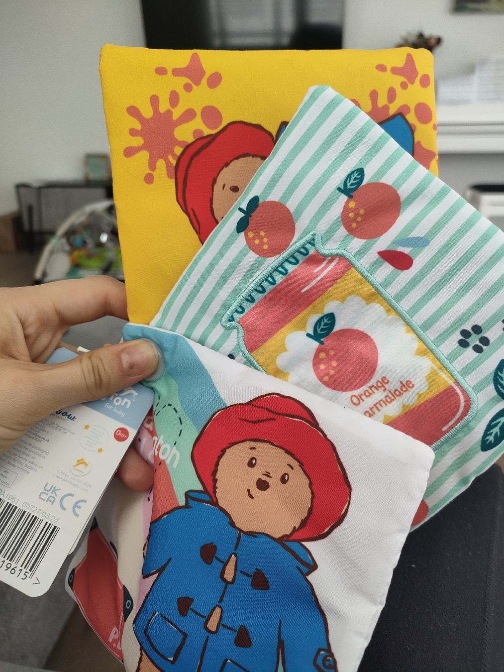 Bücher: Stoffbuch"Paddington Bär" neu – Neu und originalverpackt aus Münchenbuchsee von cor_9xjj 1