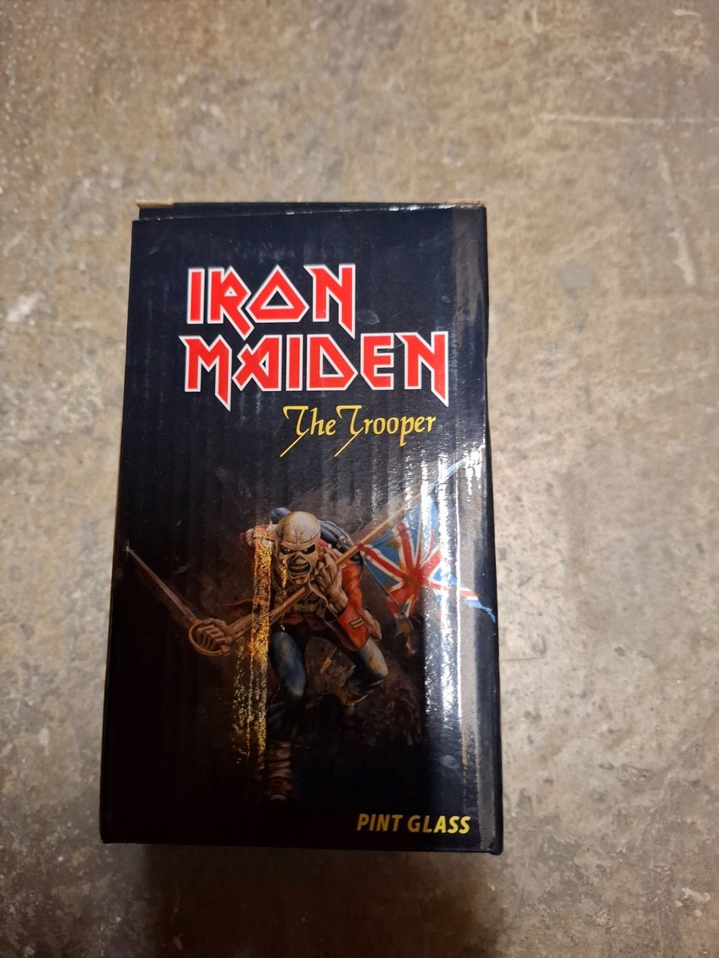 Bicchieri: Iron maiden - Glass pint – Nuovo e nell'imballaggio originale da Onex venduto da kal_b2w8 2