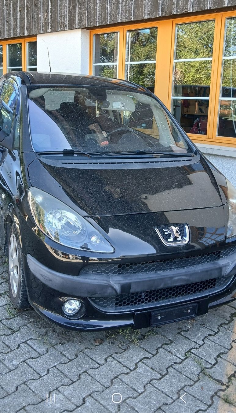 Peugeot Autos: hagelschaden ab platz – Gebraucht aus Dinhard von evo_5kr2
