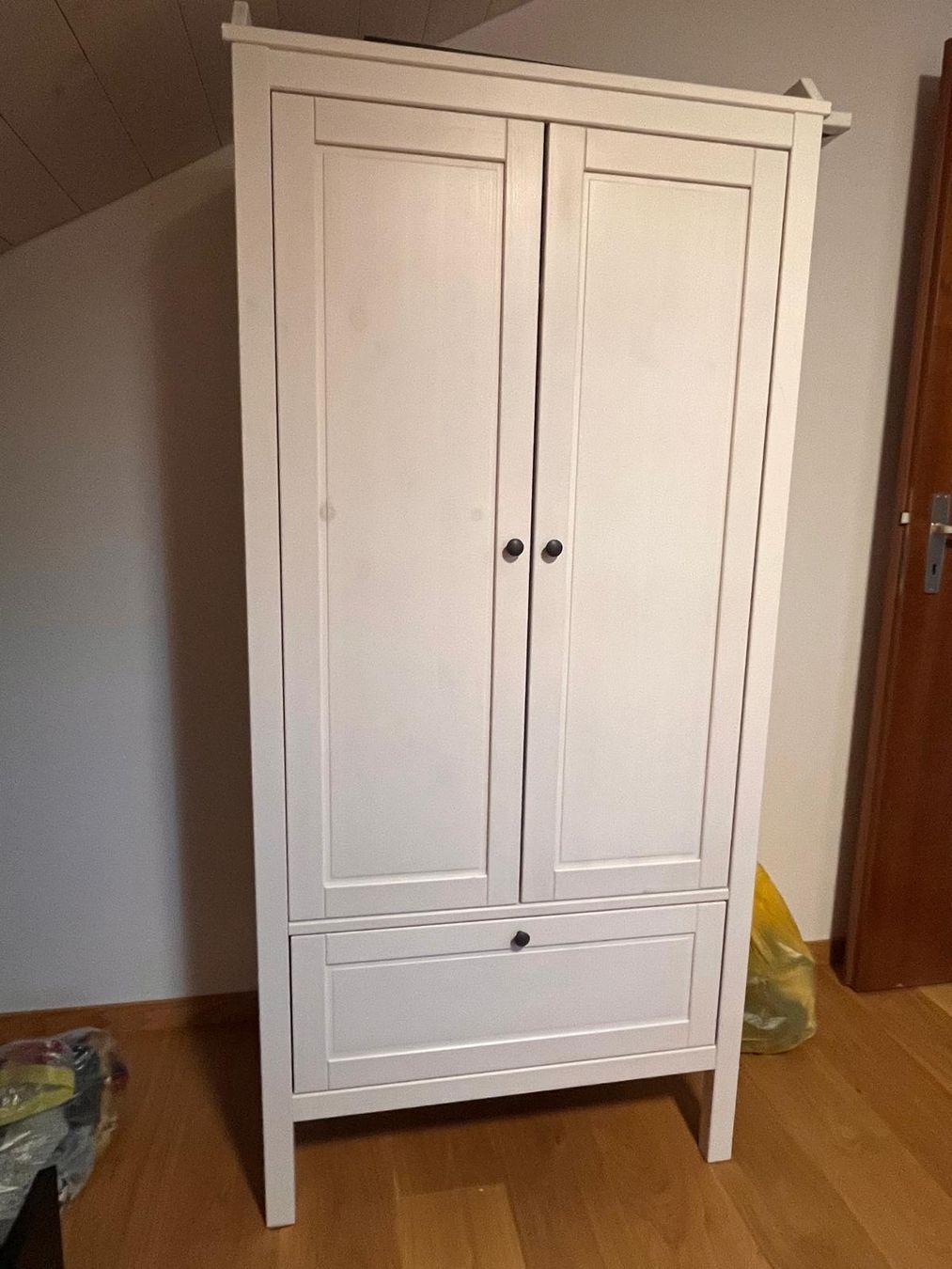 Armoires: armoire ikea enfant Sundvik blanche – D'occasion à Bottens par dji_qxv9