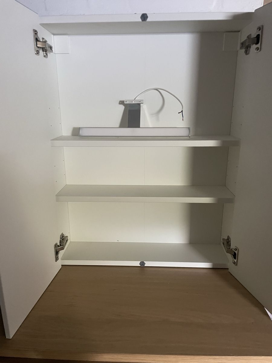 Spiegelschränke: Bad Spielschrank inkl. Licht – Gebraucht aus Linden von Tobler11 1