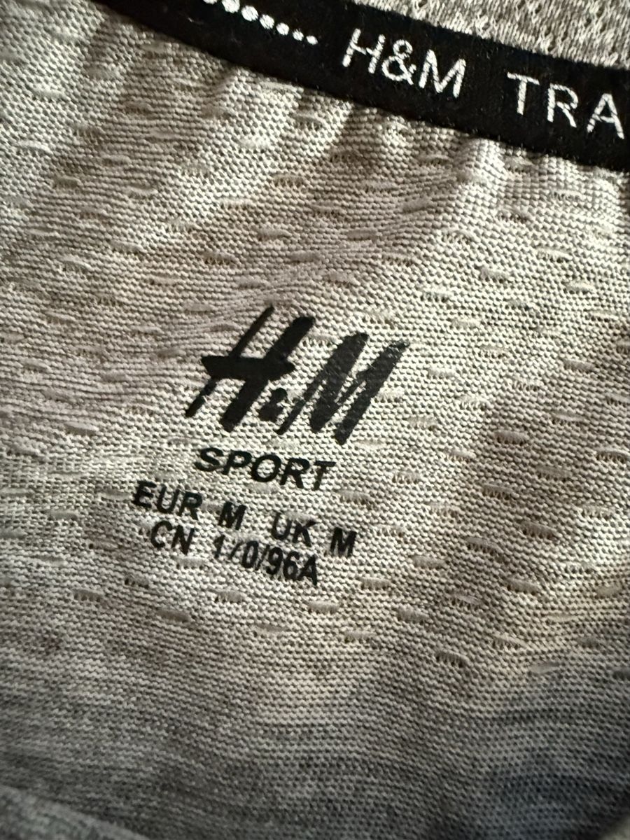 H&M Top: Sporttops von H&M – Usato da Wettingen venduto da Clodle81 7