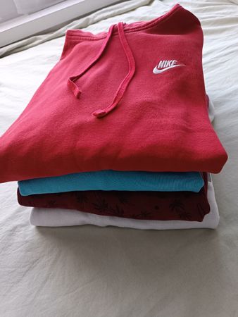 Hoodie's / Kapuzenpullover Nike Gr S