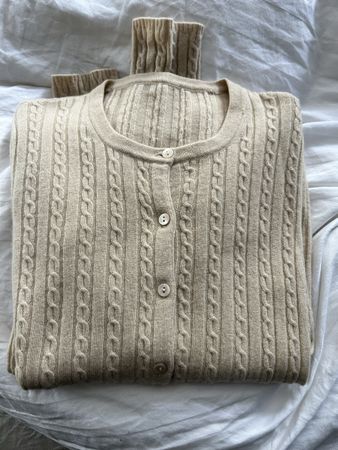 Gilet en cachemire beige, maille torsadée, taille S/M