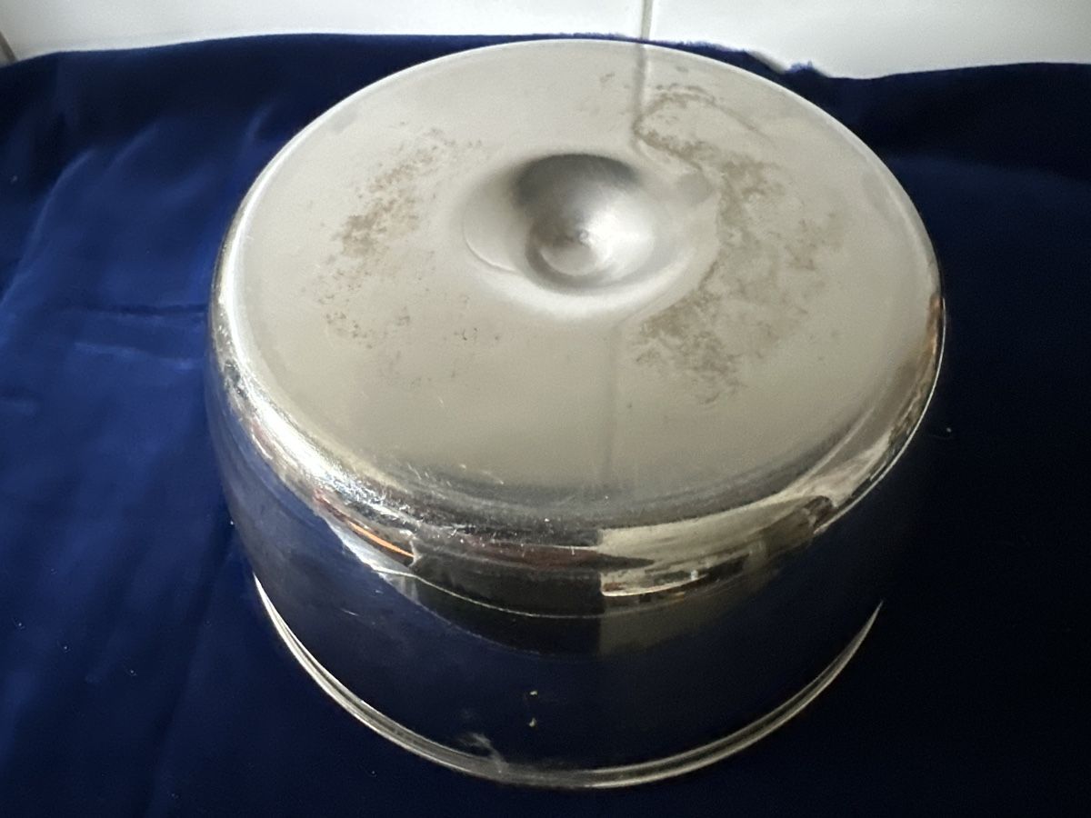 Ciotole: Grosse Chromstahlschüssel oder Deckel, Durchmesser 20cm – Usato da Zürich venduto da Chaeffeler 2