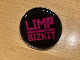 Limp Bizkit Pin Anstecker Rock Punk Metal Pop