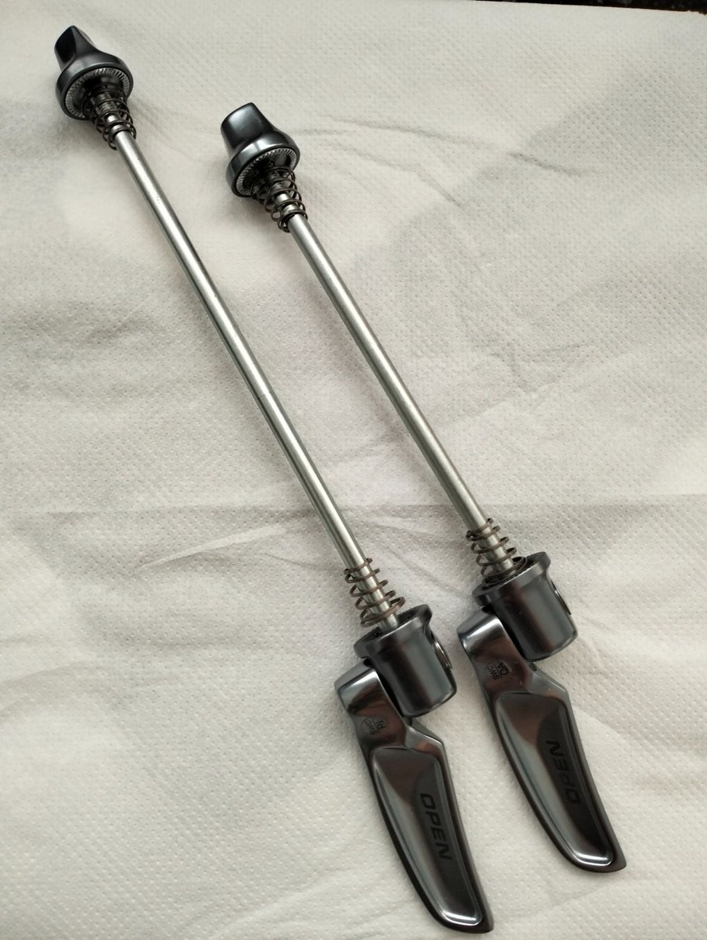 Shimano Ersatzteile: Shimano Dura Ace Schnellspanner Set – Neu (gemäss Beschreibung) aus Uster von KarlZH 3