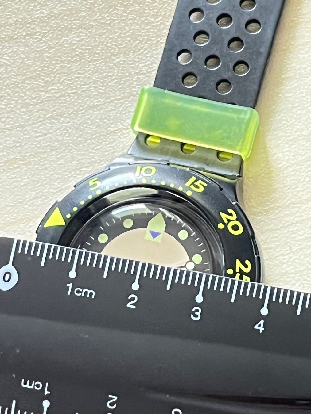 Swatch Orologi: Swatch Taucheruhr / Wasserdicht / Sommer-Design – Usato da Grenchen venduto da chththl 2