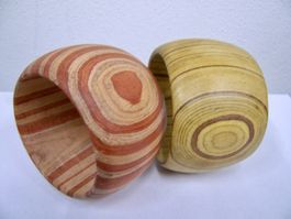 2 Armreifen aus Holz Armreif Bracelet en bois