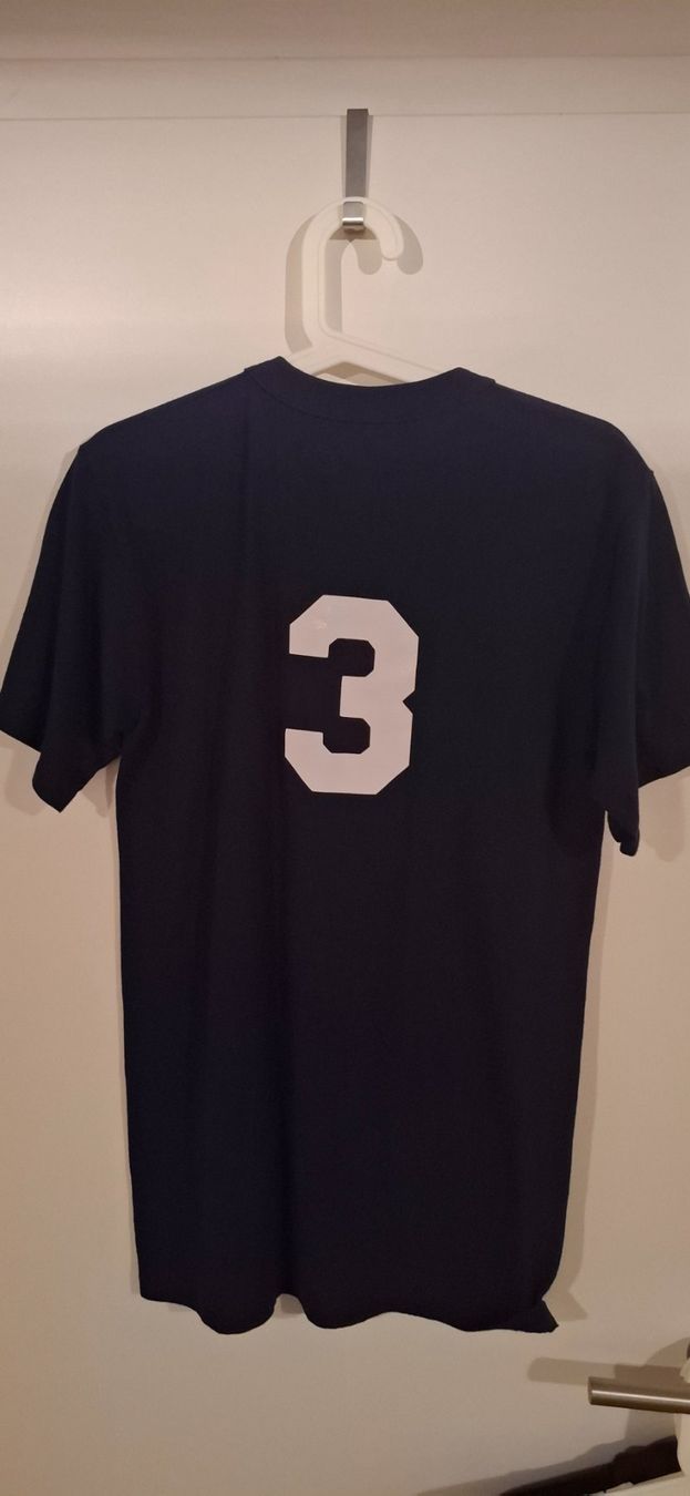 T-shirt: lots Tshirt USA sport – Usato da Chancy venduto da dave58v 2