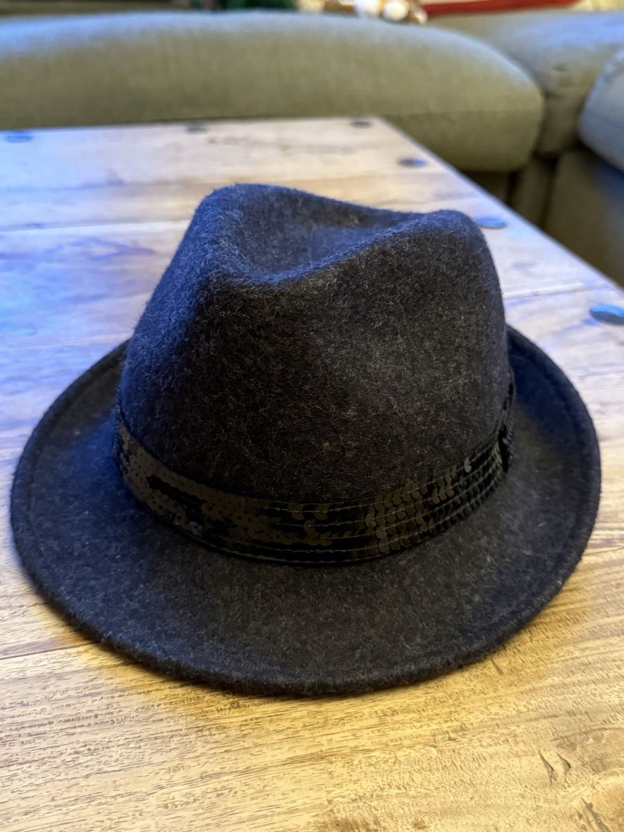 Copricapi, berretti & cappellini: Chapeau Kookai dès CHF 1.- – Usato da Commugny venduto da Flamantrose77 2