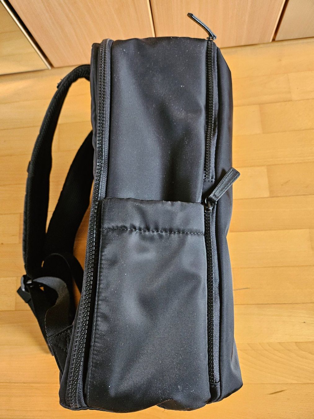 Nordace Zaini: Nordace Laval – Intelligenter Rucksack – Usato da Zürich venduto da qua_7dpq 3