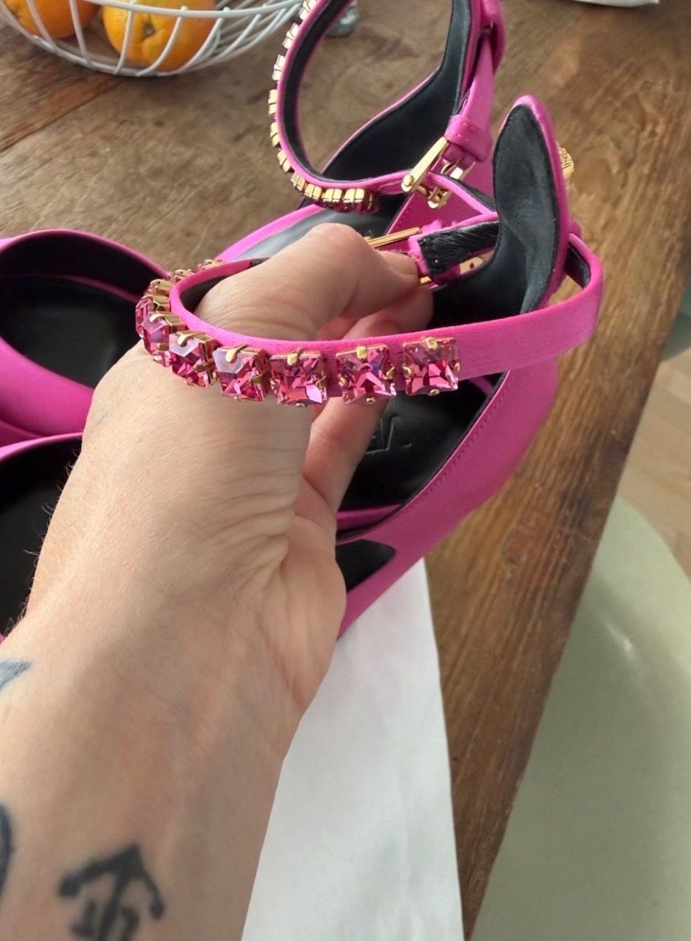 Versace Scarpe da donna: Originale Versace Plateau-Pumps Pink Gr. 38.5 – Nuovo (secondo la descrizione) da Zürich venduto da laribuechel 7