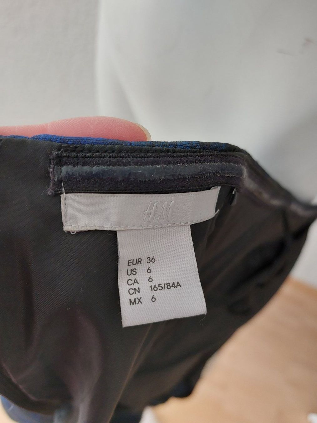 H&M Vestiti: Kleid,  Abendkleider, Cocktailkleider – Usato da Thun venduto da Alexanna 6