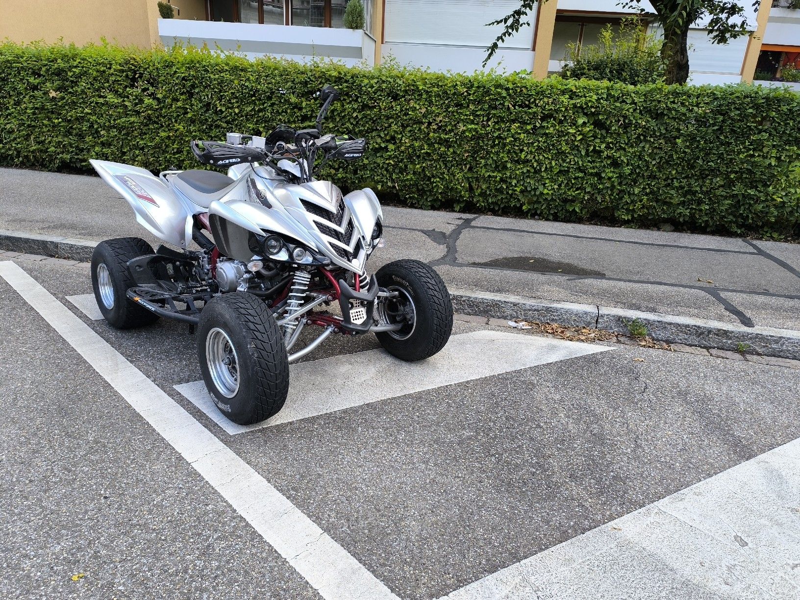 Yamaha ATVs / Quads: Yamaha Raptor 700 2009 – Gebraucht aus Rümlang von sjo_fxw7 1