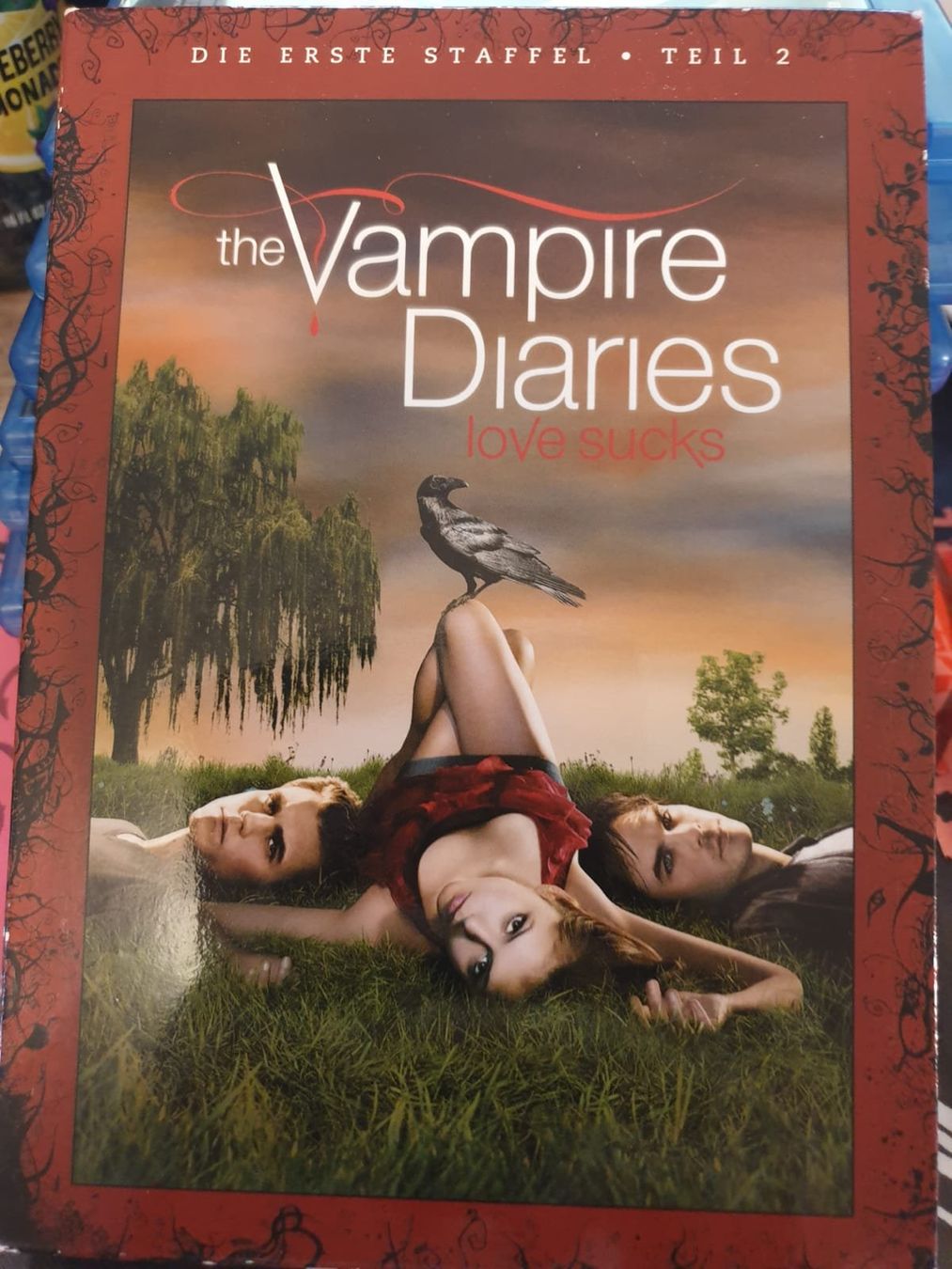 Alle DVDs: The Vampire Diaries Die erste Staffel teil 2 – Gebraucht aus Zollikofen von wir_verkaufen