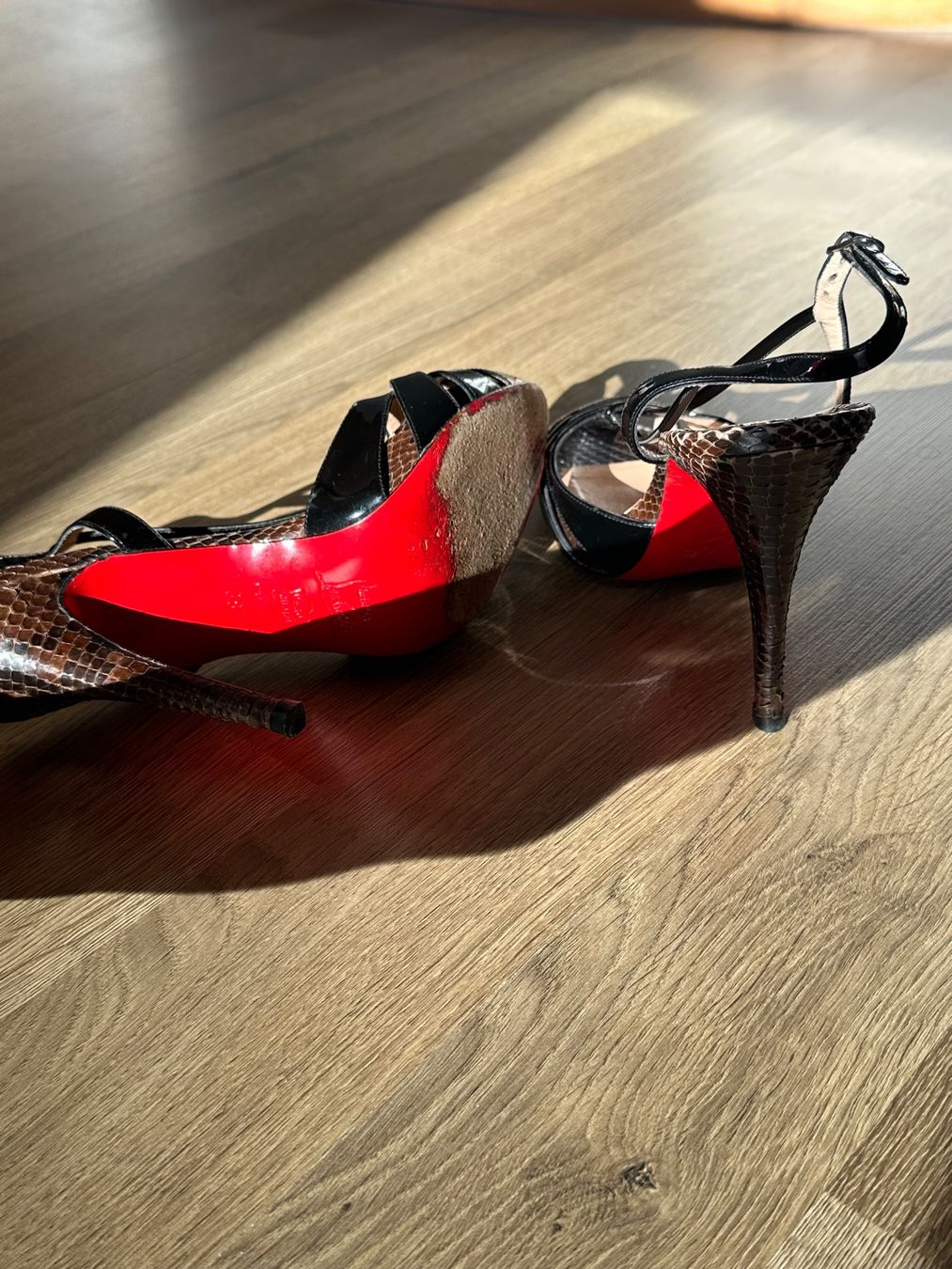 Christian Louboutin Chaussures femmes: Christian Louboutin Python Slingback heels – D'occasion à Burg AG par kam.uen 3
