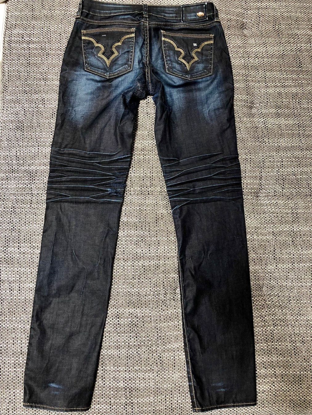 Jeans: spezielle Jeans von Buffalo David Bitton – Gebraucht aus Gommiswald von Aloha.Spirit 4