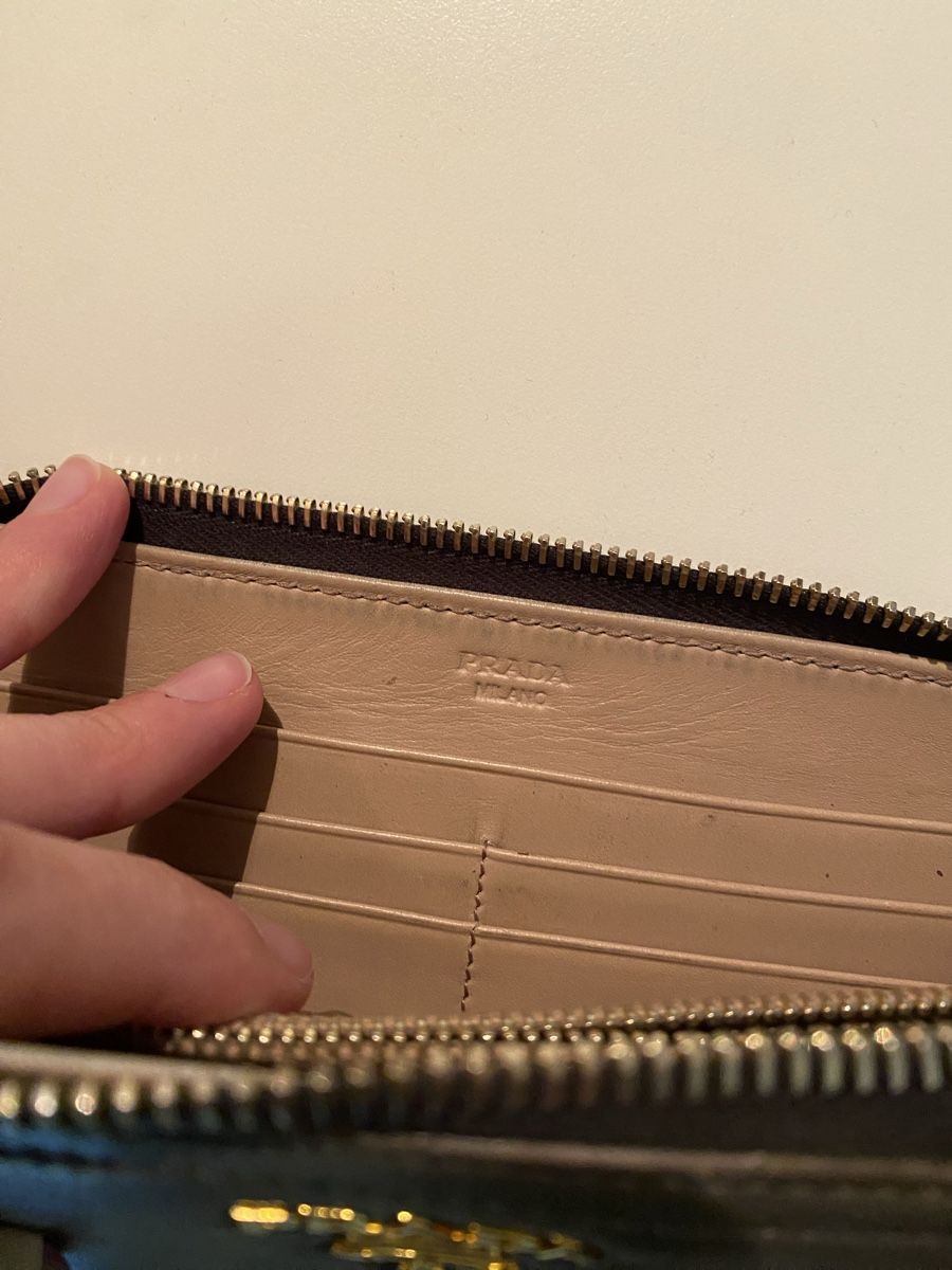 Prada Portamonete: Prada Geldbörse aus Leder – Usato da Chur venduto da ele_y8xl 4