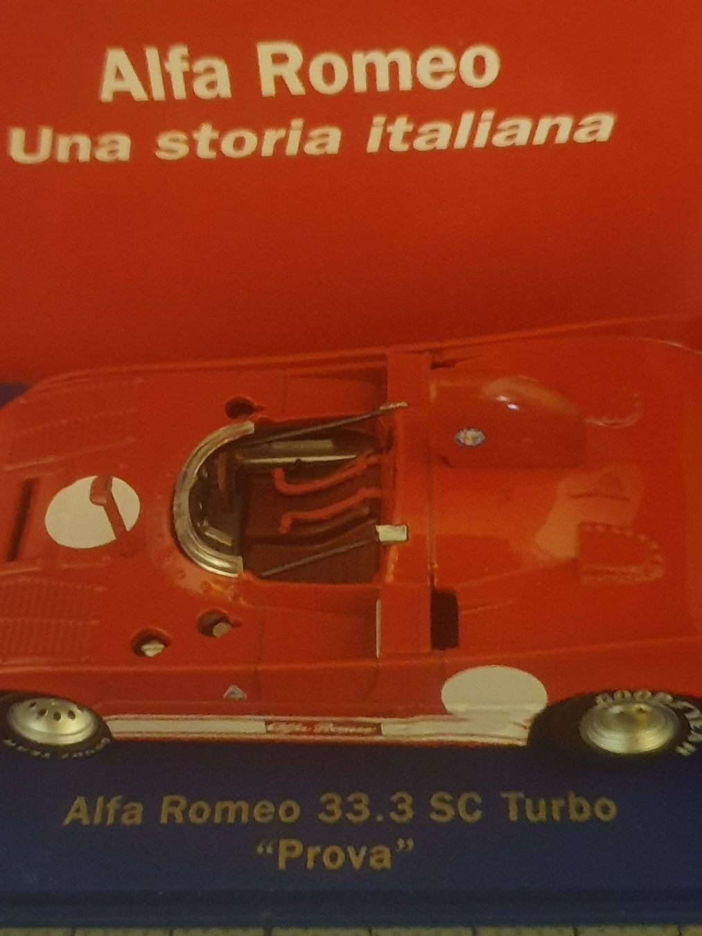 Alfa Romeo Modellini d'auto: Alfa Romeo 33.3 SC Turbo "Prova" – Nuovo e nell'imballaggio originale da Chézard-St-Martin venduto da AlPat-Collections 2