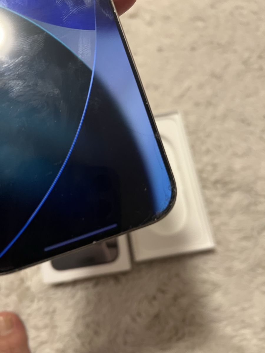 Apple Telefoni cellulari / Smartphones: iPhone 16 Pro Max 256 Go Gris Cosmos, dos brisé – Usato da Urtenen-Schönbühl venduto da Big.sanad 4