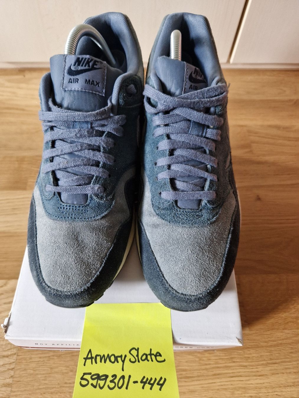 Nike Scarpe da uomo: Nike Air Max 1 Armory Slate 43 – Nuovo (secondo la descrizione) da Münchenbuchsee venduto da Ludo_Braenz 2
