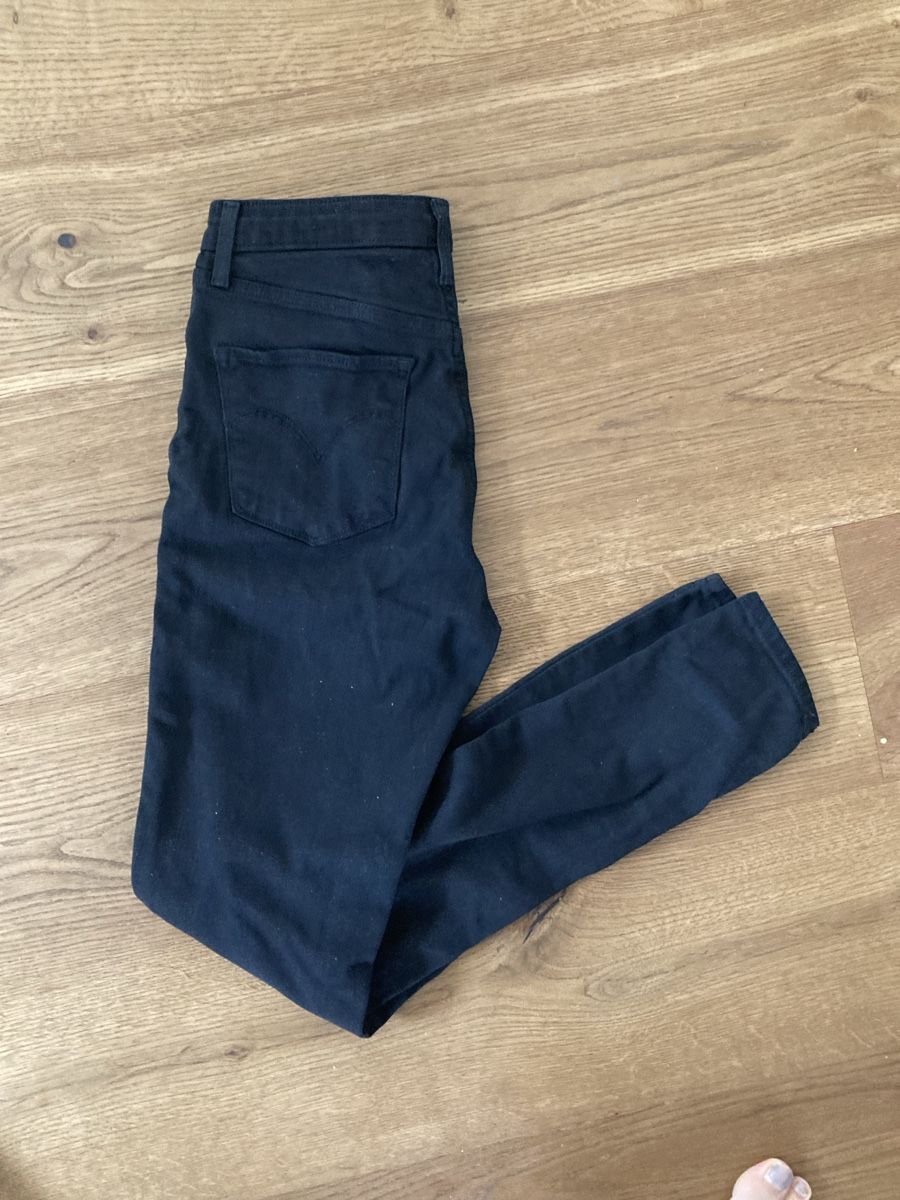 Levi's Jeans: Levi's Skinny Black Jeans, Size 26 – Neu (gemäss Beschreibung) aus Kloten von liu_65tx 3