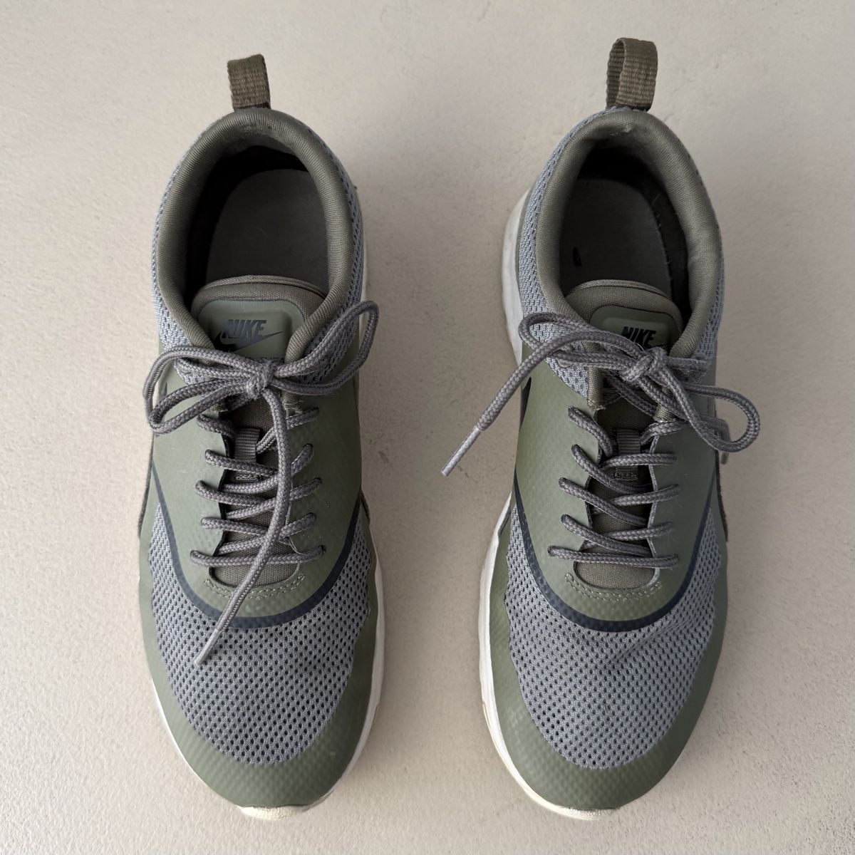 Nike Scarpe da donna: NIKE Air Max Thea Sneaker 💚 – Usato da Zürich venduto da ClosetQueen 2