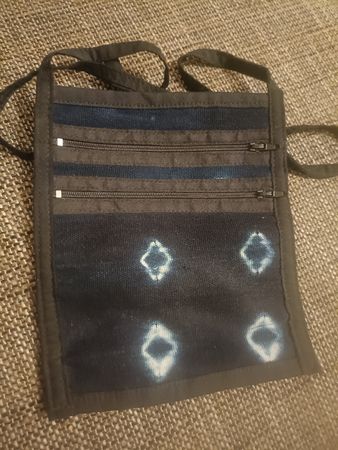 TÄSCHCHEN AUS AFRIKA / INDIGO