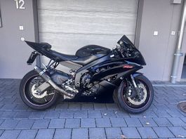Yamaha RJ15 R6