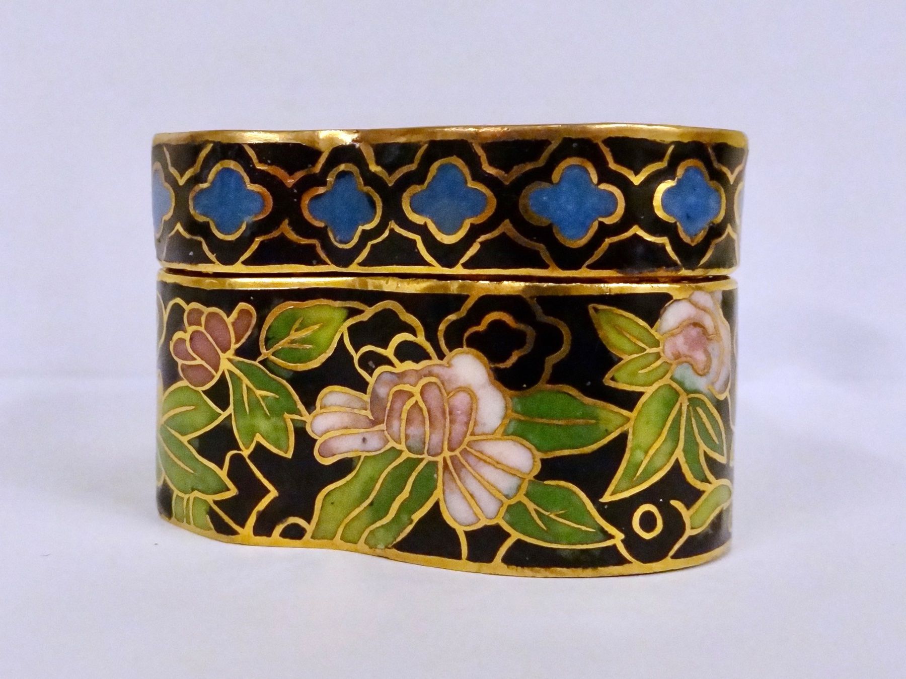 Tutte le decorazioni: Schmuckdose Schmetterling Blumen Dose Messing Emaille floral – Nuovo (secondo la descrizione) da Kerzers venduto da djstarsky73 3