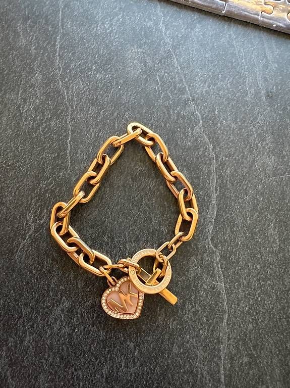 Bracciali & Braccialetti: Michael Kors Armband Rose – Usato da Pfäffikon SZ venduto da Melanie335