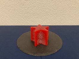 Sternen-Kerze, ca. 9x9x8 cm, rot Raureif, 260g