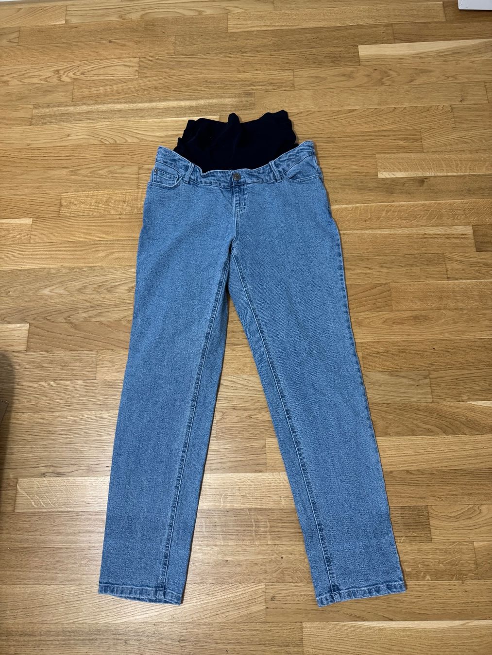 Hosen: Umstandhose Vertbaudet – Gebraucht aus Dübendorf von dom_rlx8