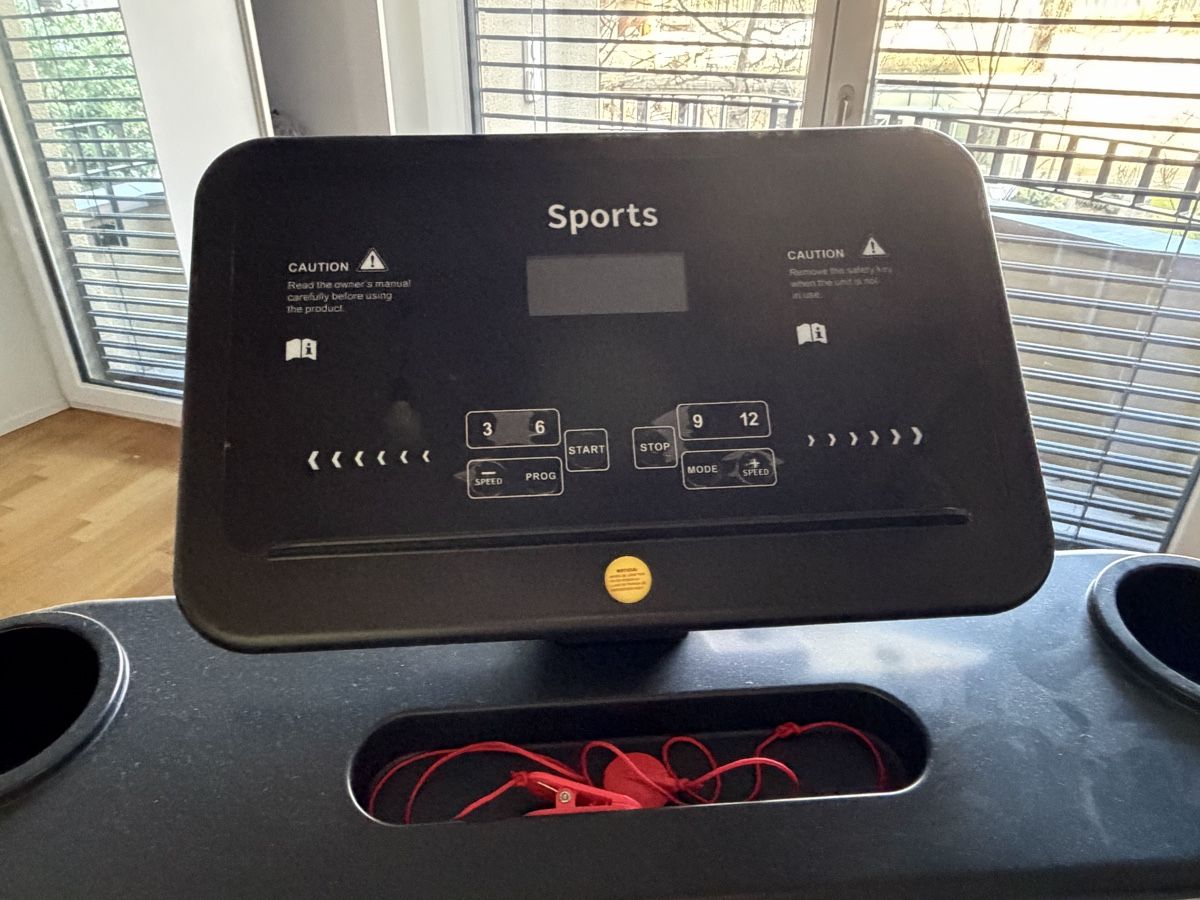 Hometrainer: Treadmill – Gebraucht aus Basel von gia_mkh7 3