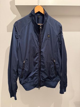 Blauer Übergangsjacke