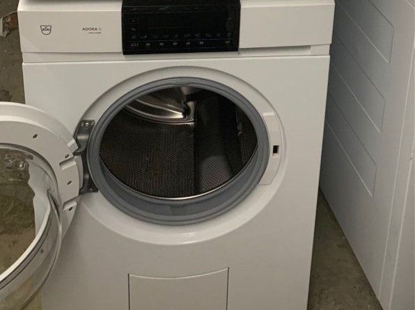 V-Zug Lavatrici: Waschmaschine Zug Adora S – Usato da Glattbrugg venduto da ani1234 1