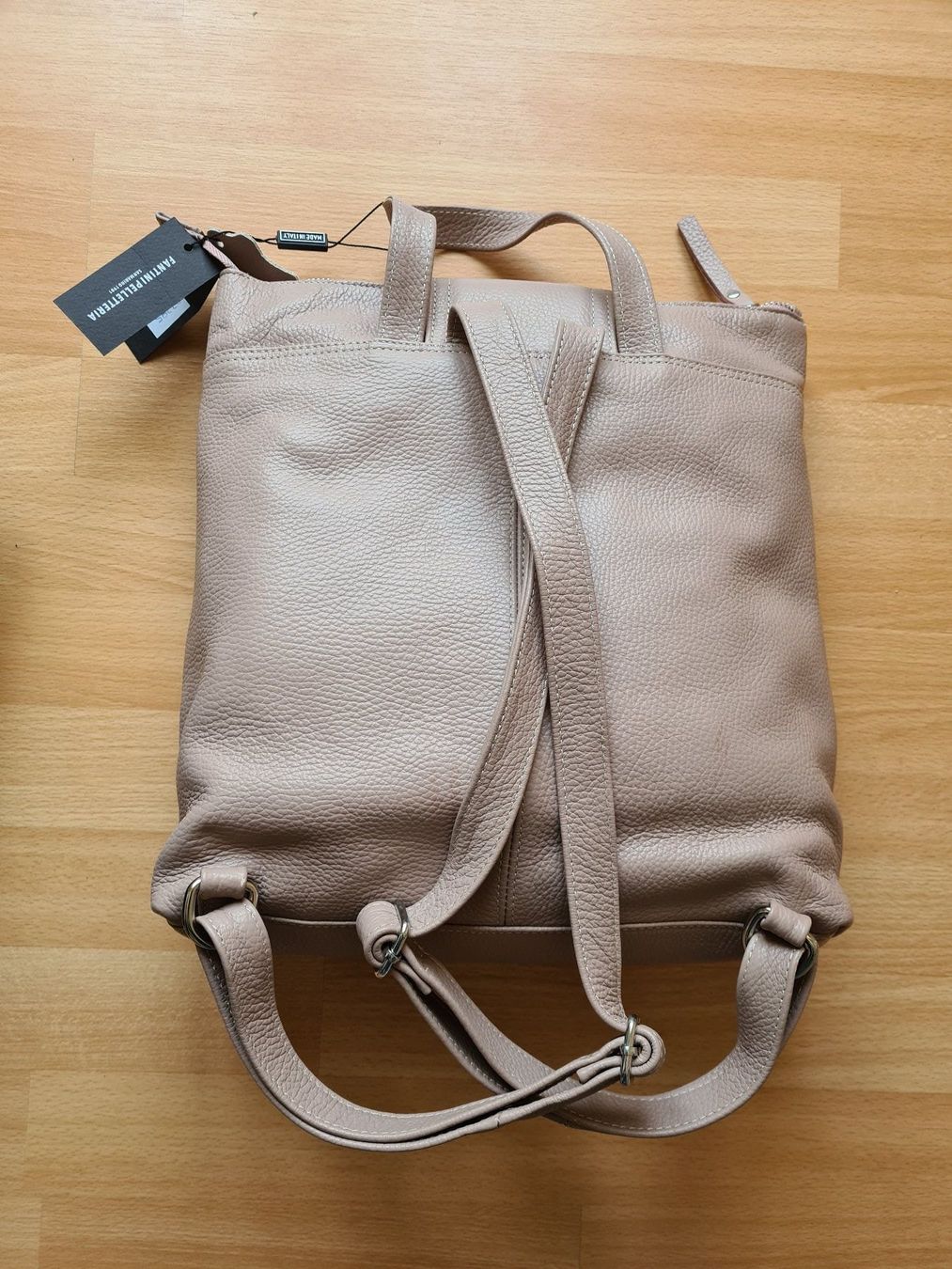 Zaini: Leder Damen Rucksack Beige – Nuovo (secondo la descrizione) da St. Gallen venduto da Demos86 1