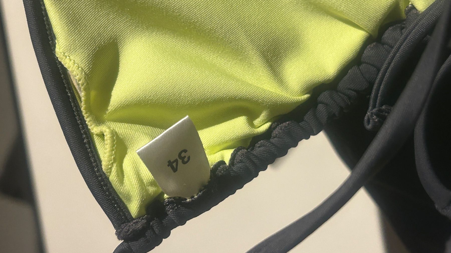 Adidas Badekleider & Bikinis: NEU Triangel Bikini Adidas, gr.34 – Neu (gemäss Beschreibung) aus Münchenstein von einElement 3