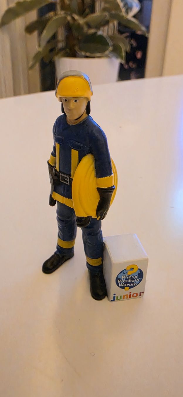 Tonies Statuette: Tonie Feuerwehrmann – Usato da Diessbach b. Büren venduto da Truebird