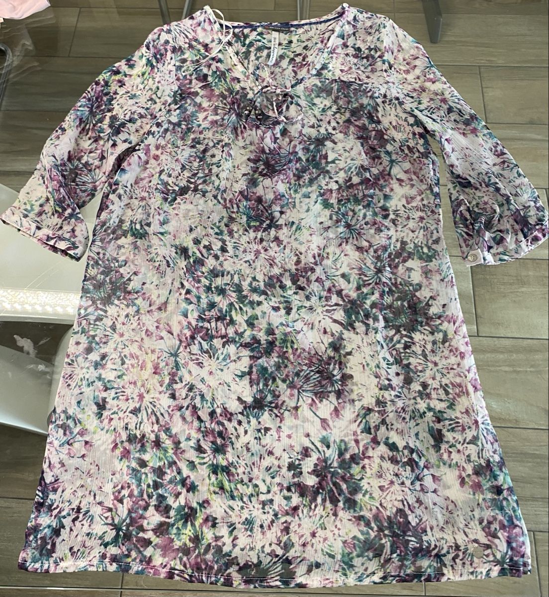 Tuniche: transparente Tunika Blumenmuster Grösse 40 – Usato da Hausen AG venduto da corinne_g 3