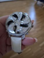 Damen Uhr