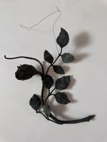 Antike handgeschmiedete Rose aus Metall – Wanddeko Kunstschm