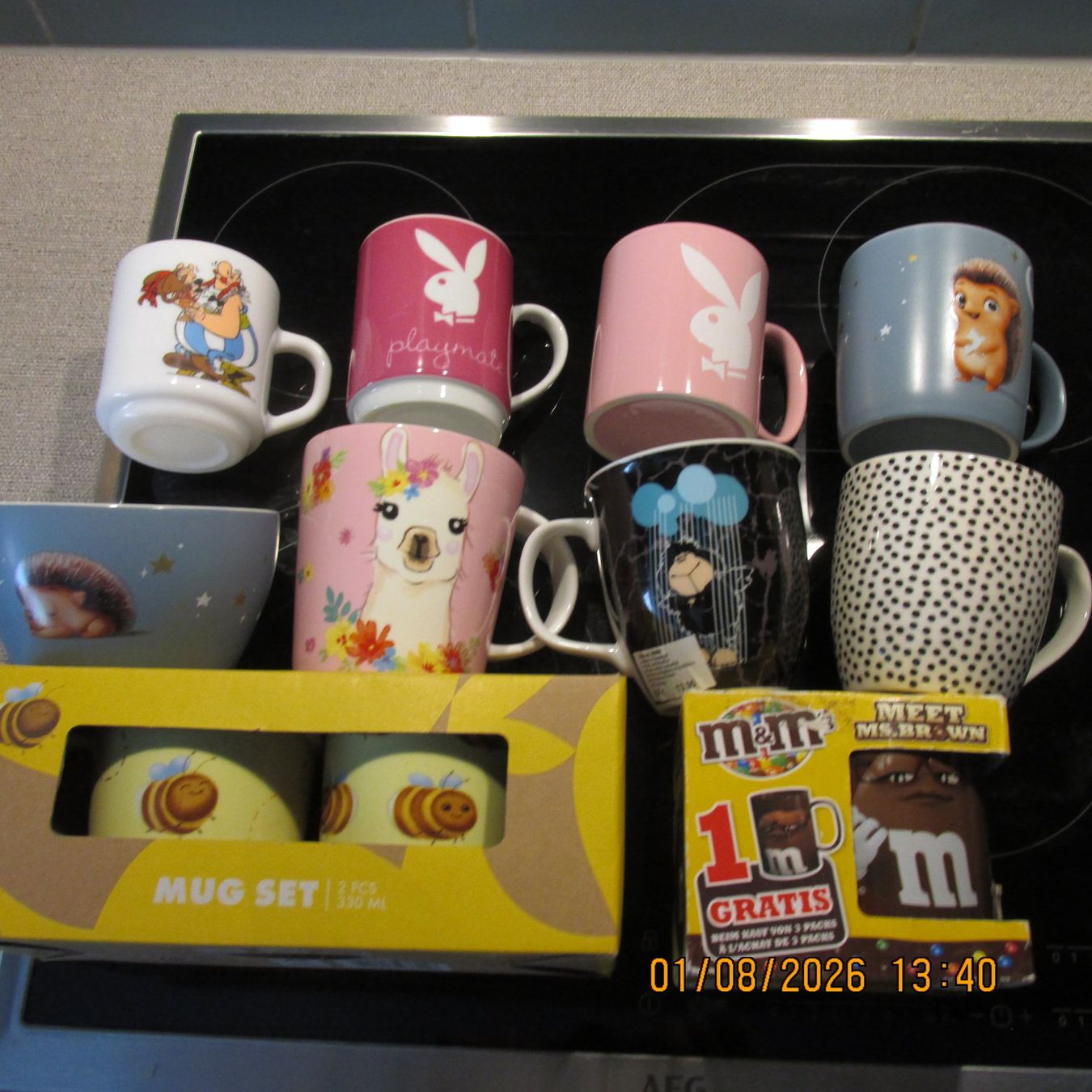 Tasses: Tassen Set div. motive gem. bilder – D'occasion à Galgenen par Forflowers