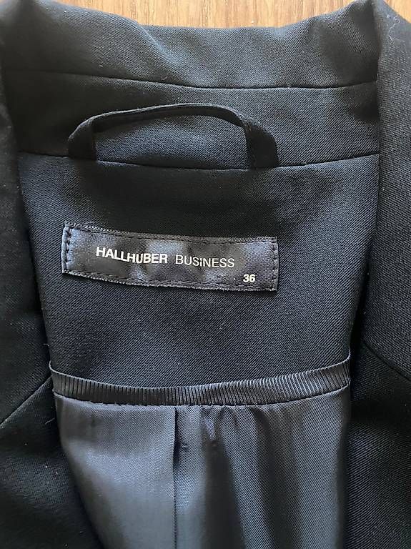 Giacche: Hallhuber Damen Blazer – Usato da Pfäffikon SZ venduto da JasminS. 1